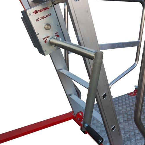 Escalera para camiones cisterna COD95-B | Acceso seguro en altura
