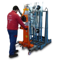Elevador de materiales HW-IB con base de acero supercompacta. H máx. hasta 4,18 m. Capacidad máx. hasta 250 kg. | Faraone