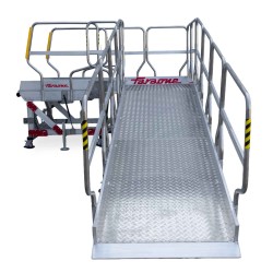EM411 | Escalera especial para acceso a Aviones a medida | Seguridad en altura Faraone