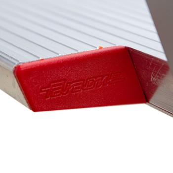 P39 Embellecedor para peldaño escalera DOMUS