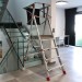PLS | Escalera con amplia plataforma y altura regulable