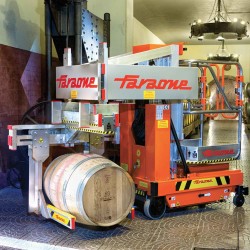 ELEVAH BODEGAS | H. máx. de trabajo: 7 m.