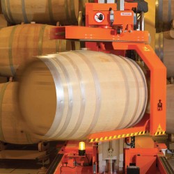 ELEVAH BODEGAS | H. máx. de trabajo: 7 m.